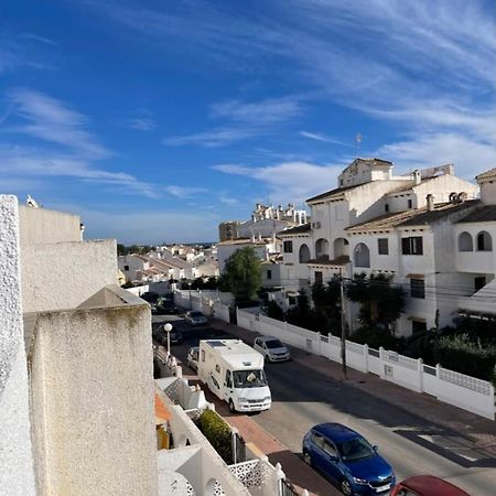 Casa Benita Lejlighed Torrevieja Eksteriør billede