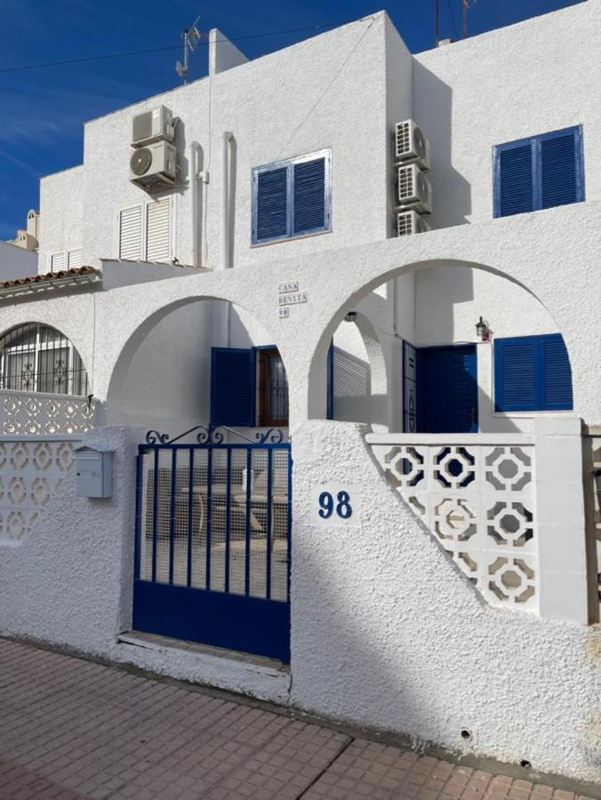 Casa Benita Lejlighed Torrevieja Eksteriør billede
